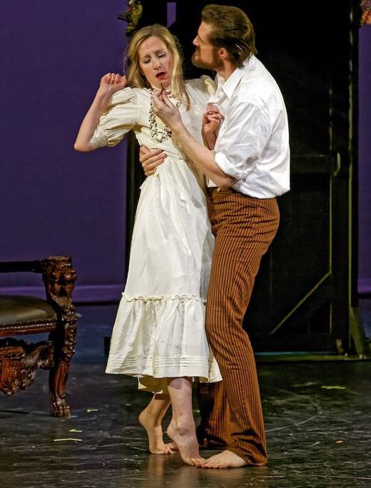 Linda as Judith in Bluebeard's Castle